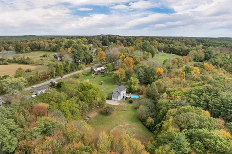 22 Stratham Heights Road Stratham NH 03885