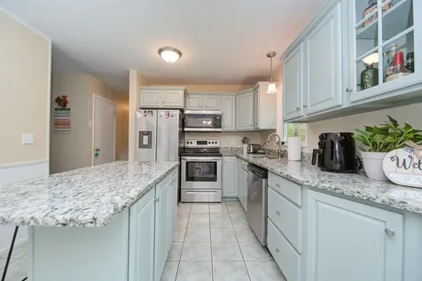 40 Turkey Hill Road Merrimack NH 03054