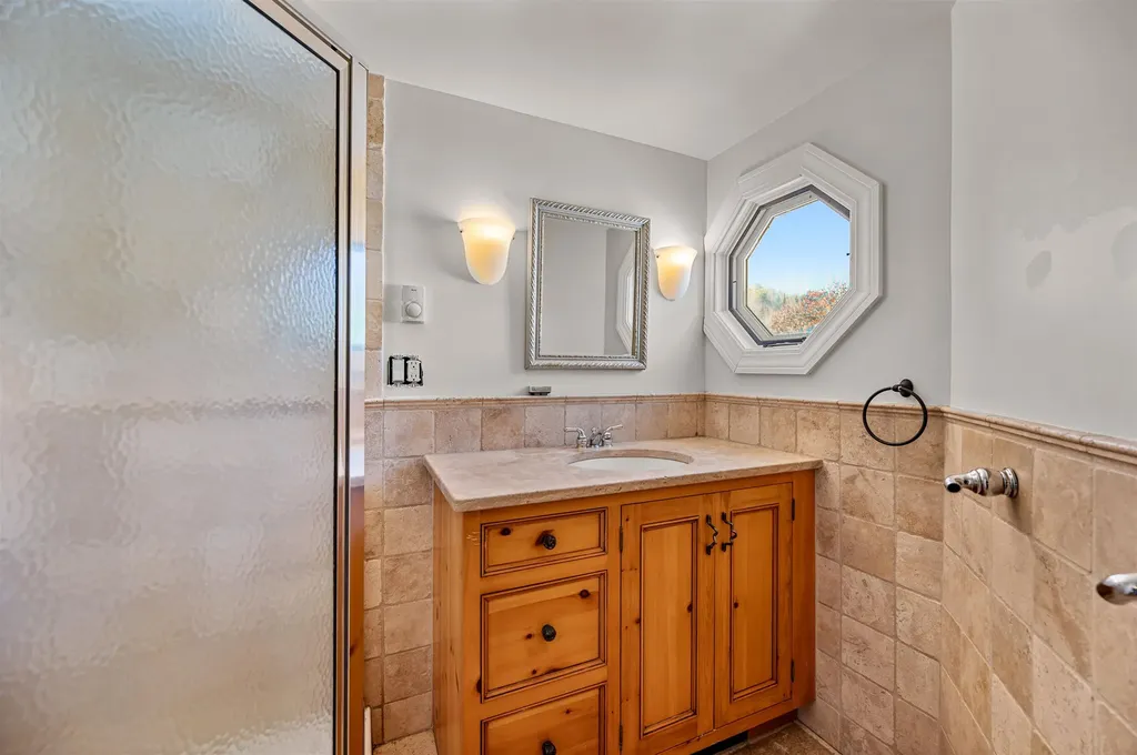 2016 Vermont Route 110 Washington VT 05675