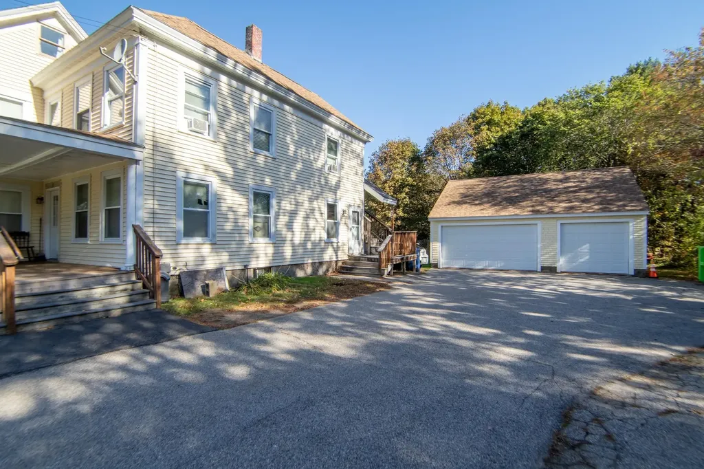 22 Mace Road Hampton NH 03842