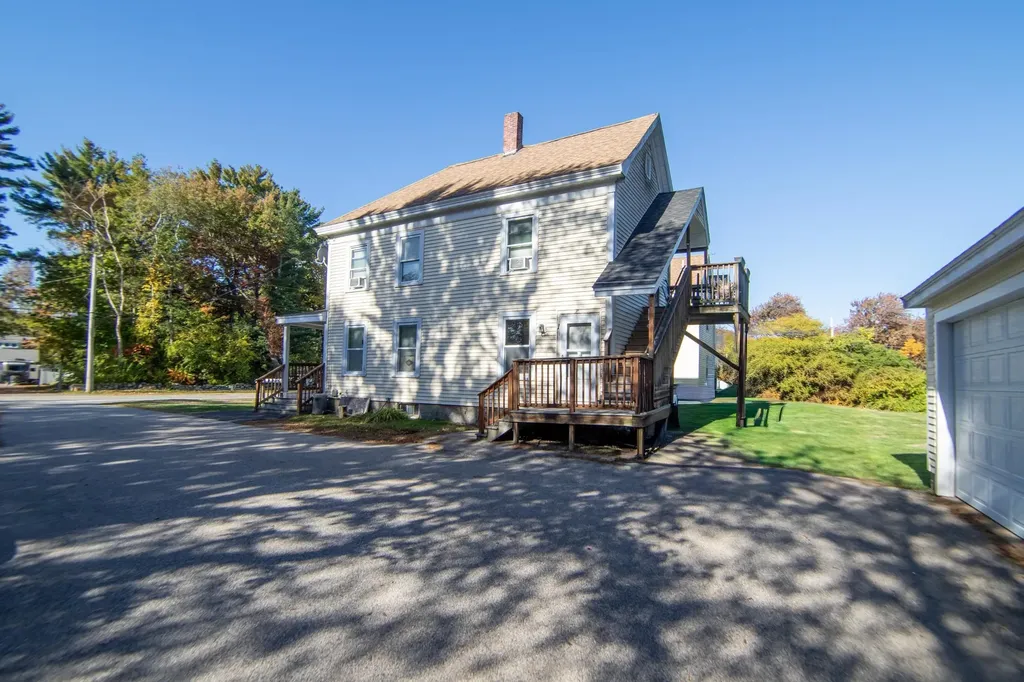 22 Mace Road Hampton NH 03842