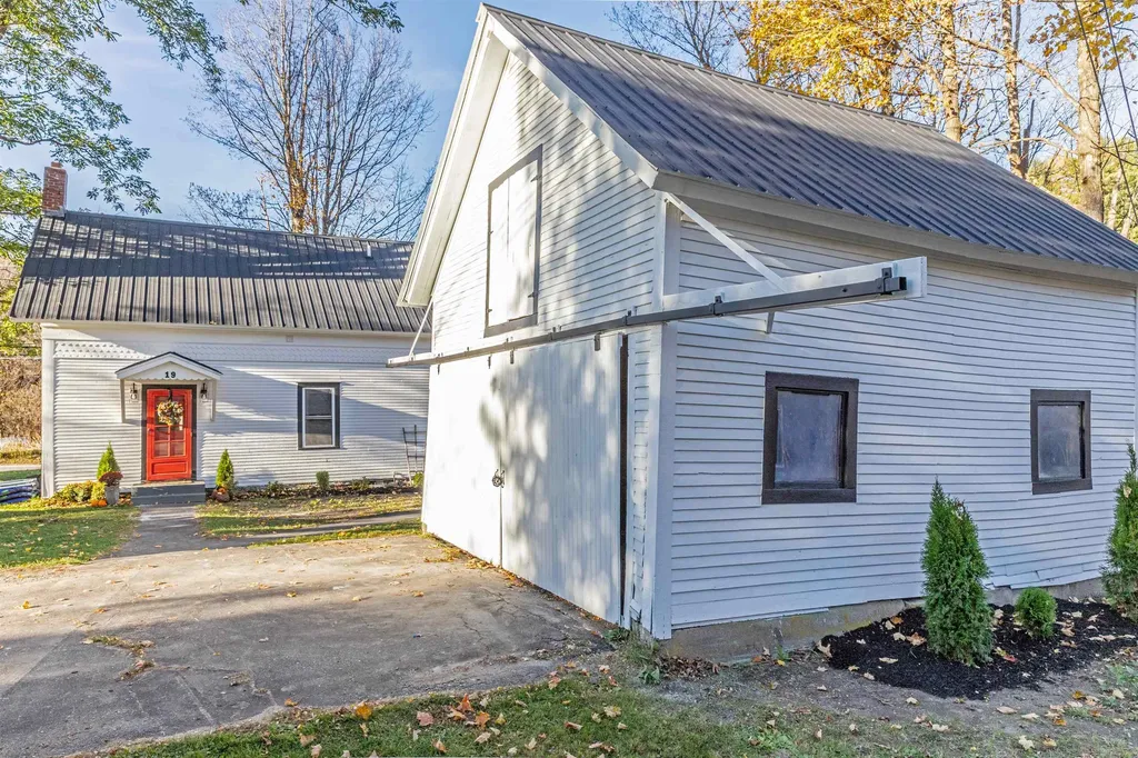 19 Sinclair Road Johnson VT 05656