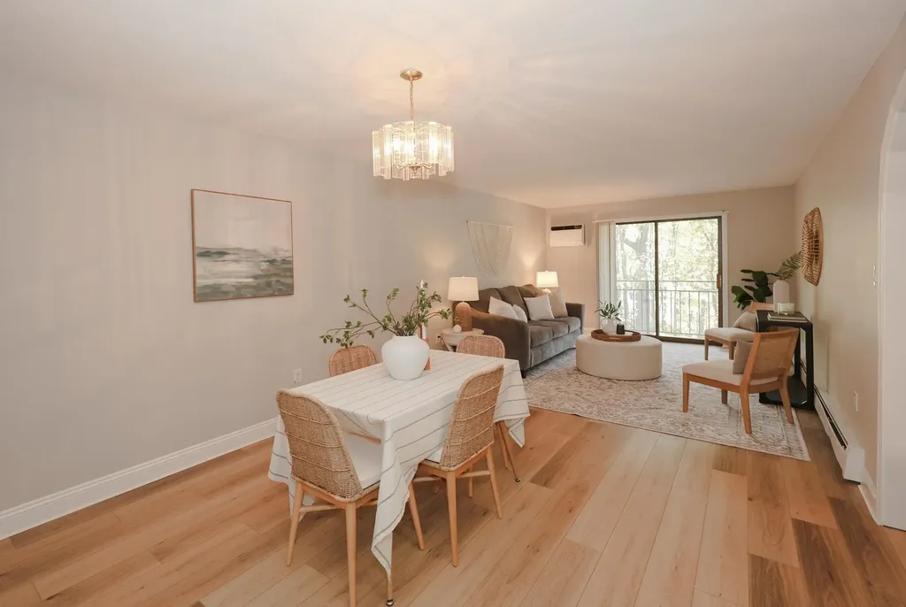 19 Country Club Drive Manchester NH 03102