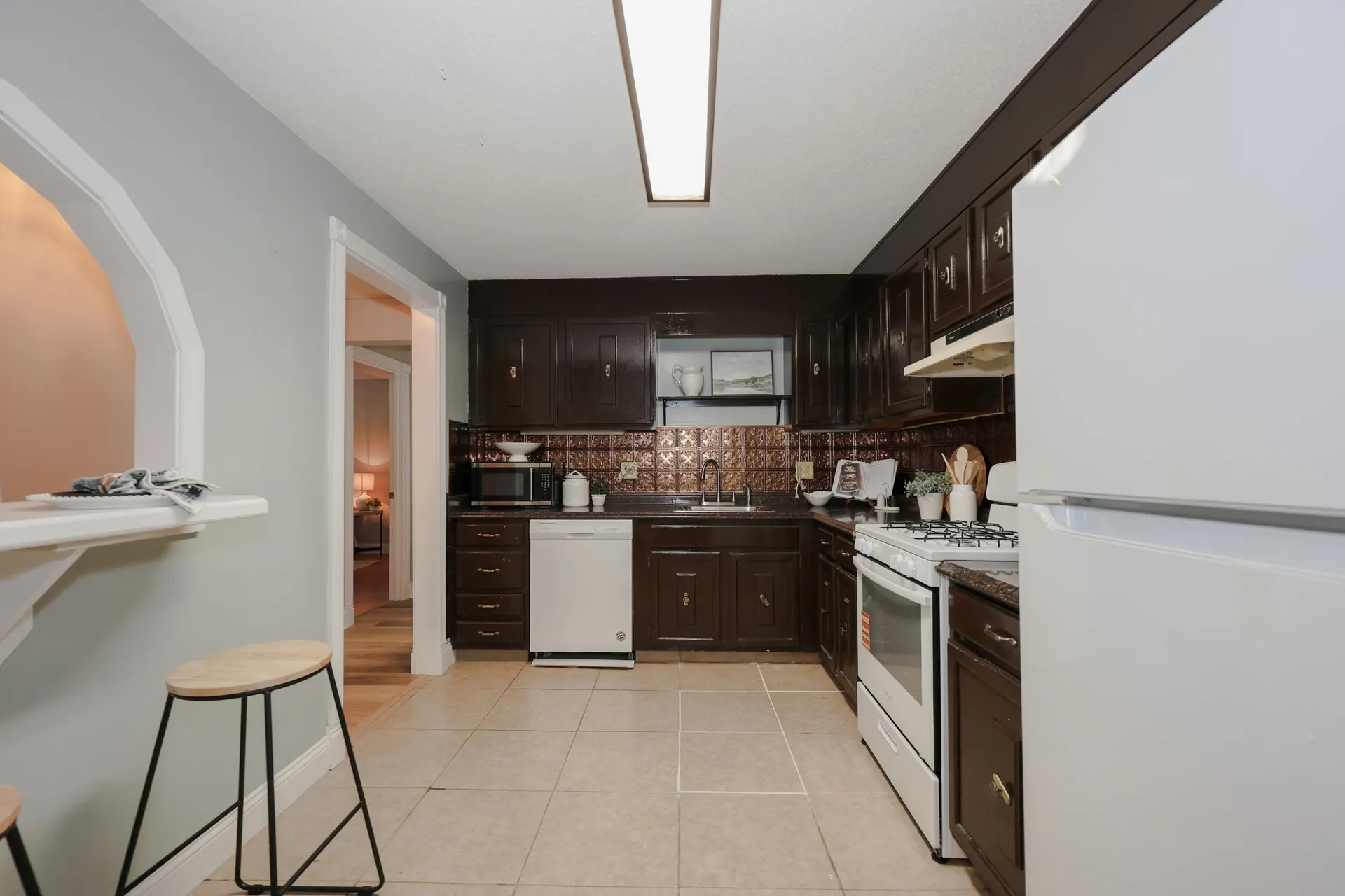 19 Country Club Drive Manchester NH 03102