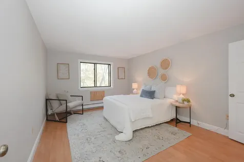 19 Country Club Drive Manchester NH 03102