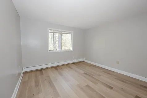 19 Country Club Drive Manchester NH 03102