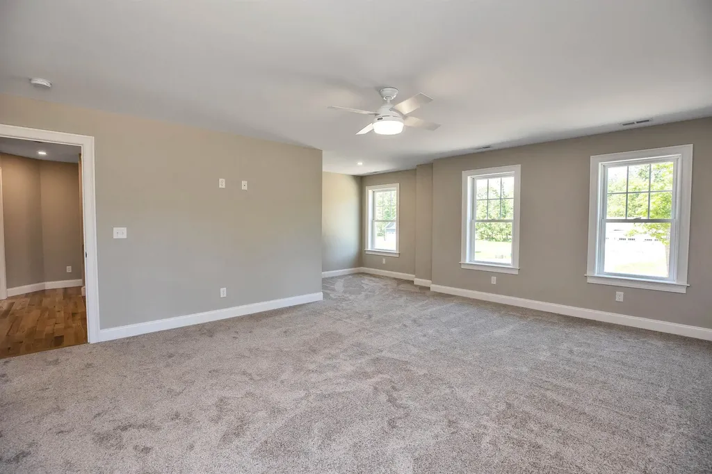 6 Eagle Perch Drive Boscawen NH 03303