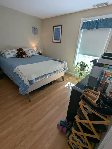 4 Crestview Drive Londonderry NH 03053