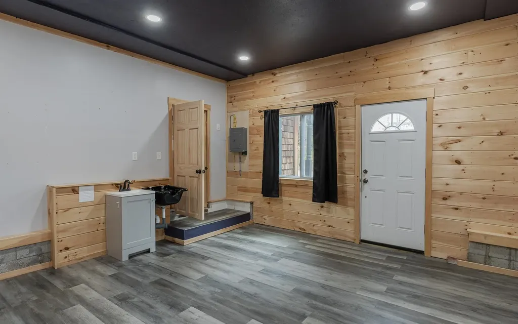 4 Middletown Road Roxbury NH 03431