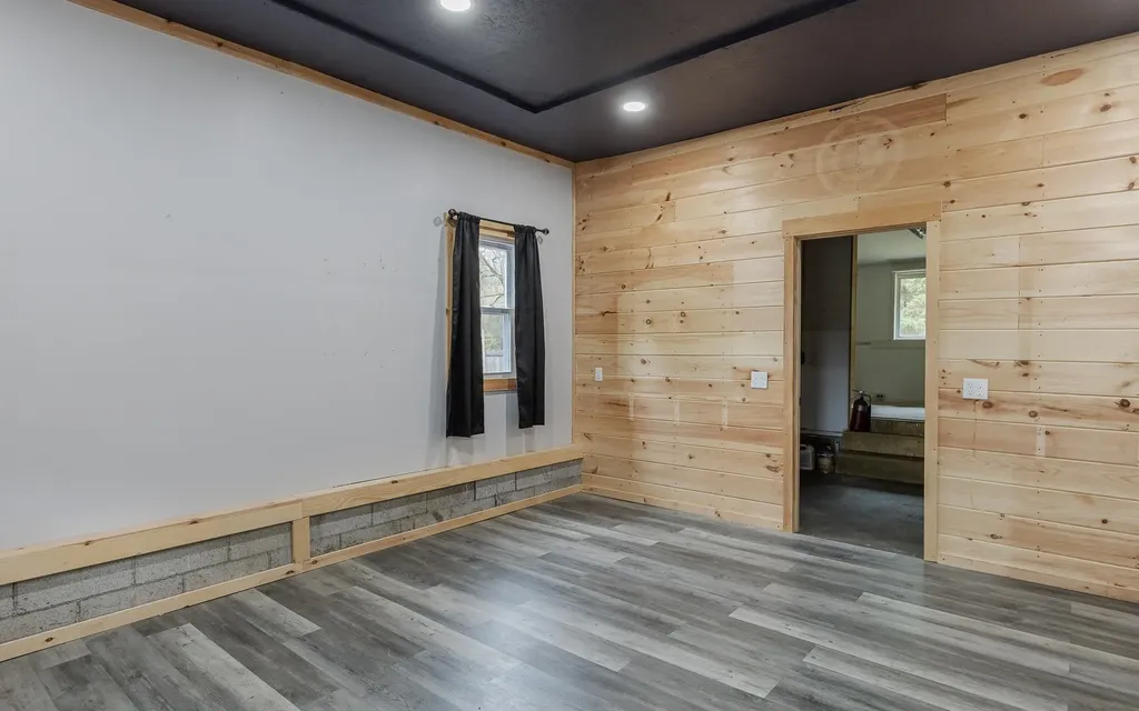 4 Middletown Road Roxbury NH 03431