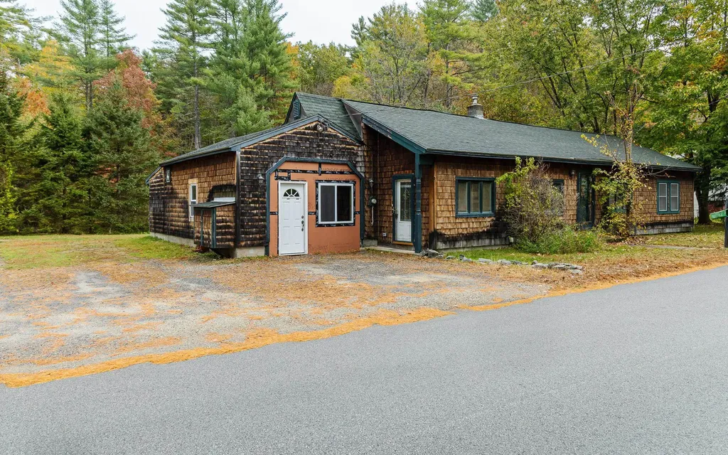4 Middletown Road Roxbury NH 03431