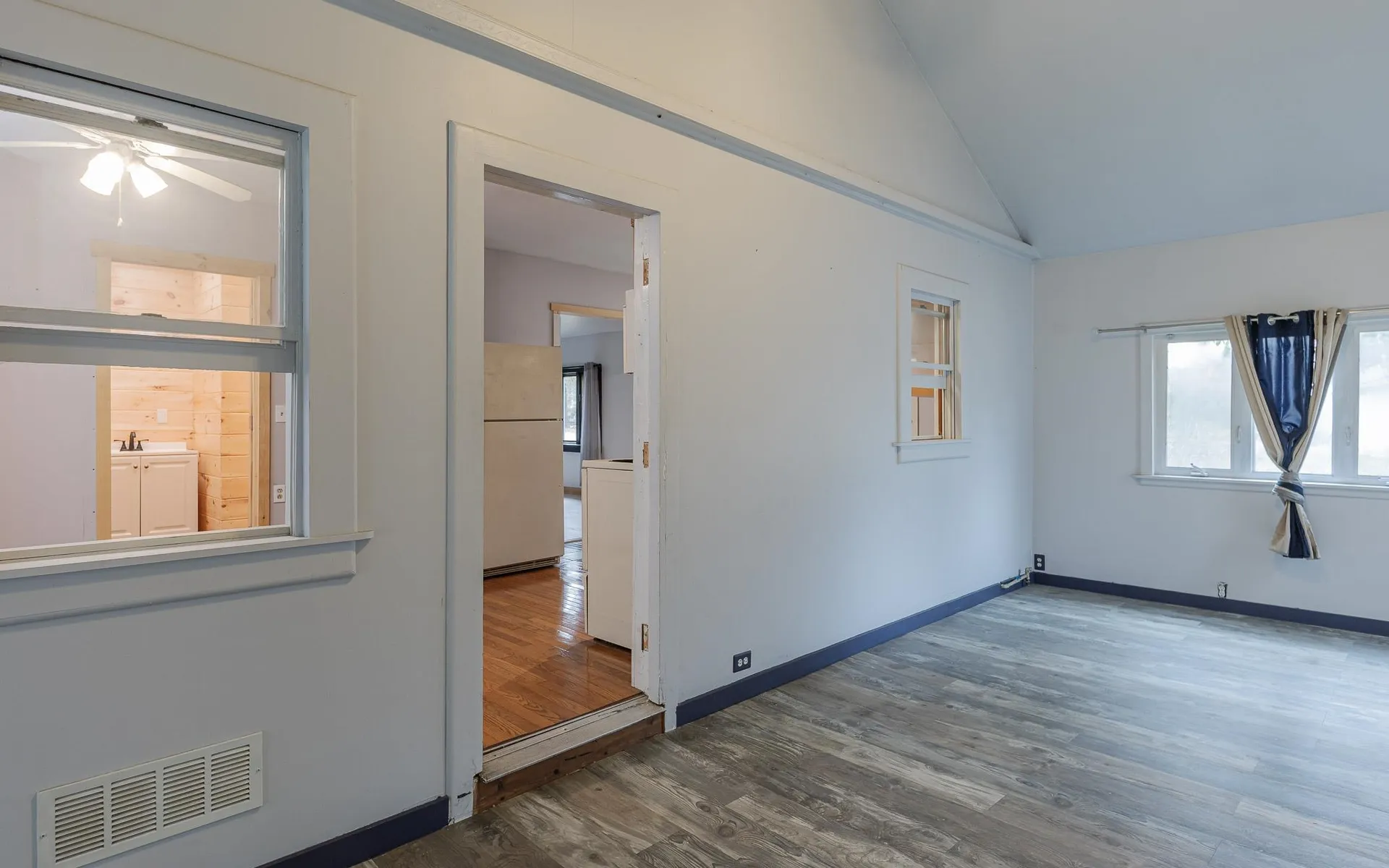 4 Middletown Road Roxbury NH 03431