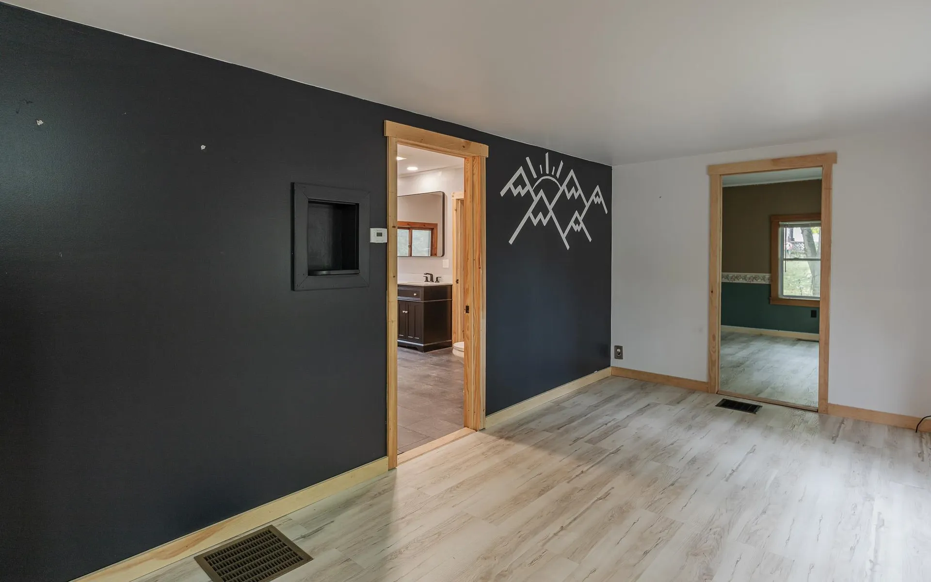 4 Middletown Road Roxbury NH 03431