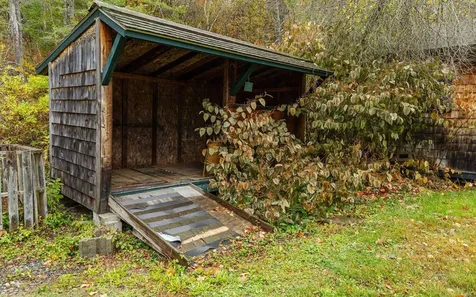 4 Middletown Road Roxbury NH 03431