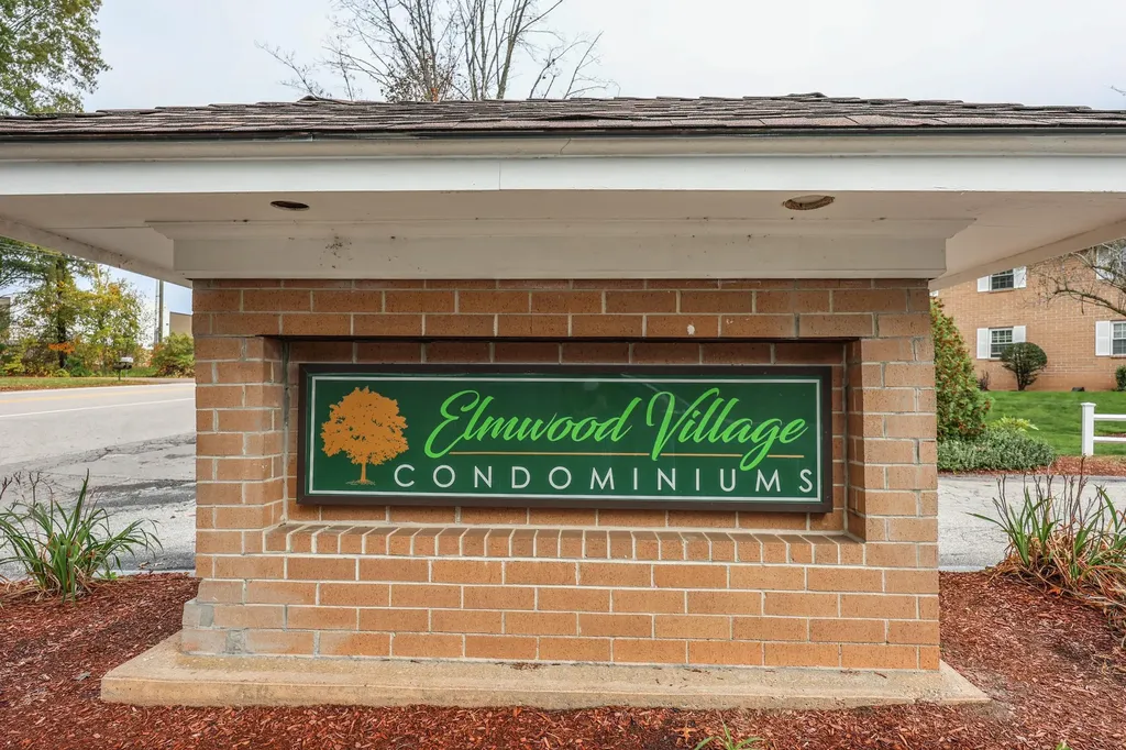 915 Elmwood Drive Hudson NH 03051