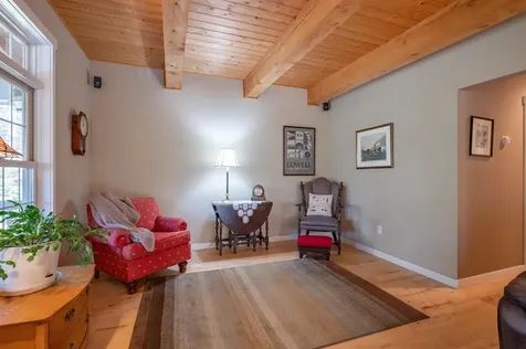 9 Falcon Lane Warren NH 03279