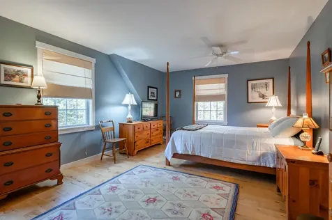 9 Falcon Lane Warren NH 03279