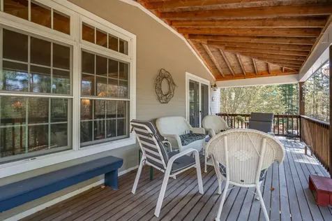 9 Falcon Lane Warren NH 03279