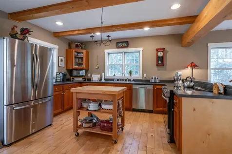 9 Falcon Lane Warren NH 03279