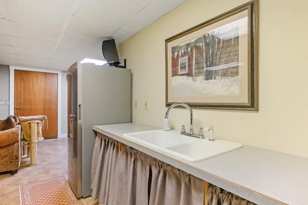 67 Hoyt Mill Road Moultonborough NH 03254