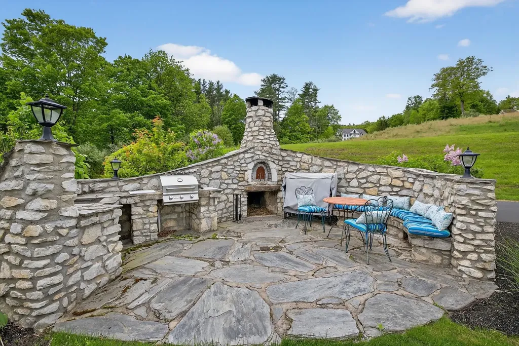 15 Stearns Road Keene NH 03431