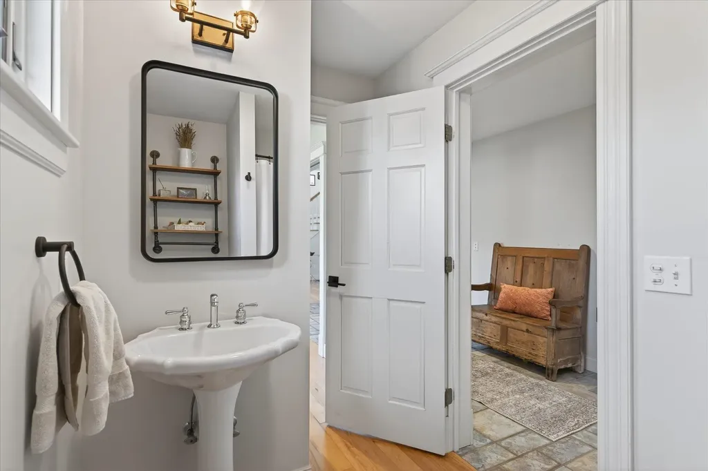 833 Shaw Mansion Road Waterbury VT 05677