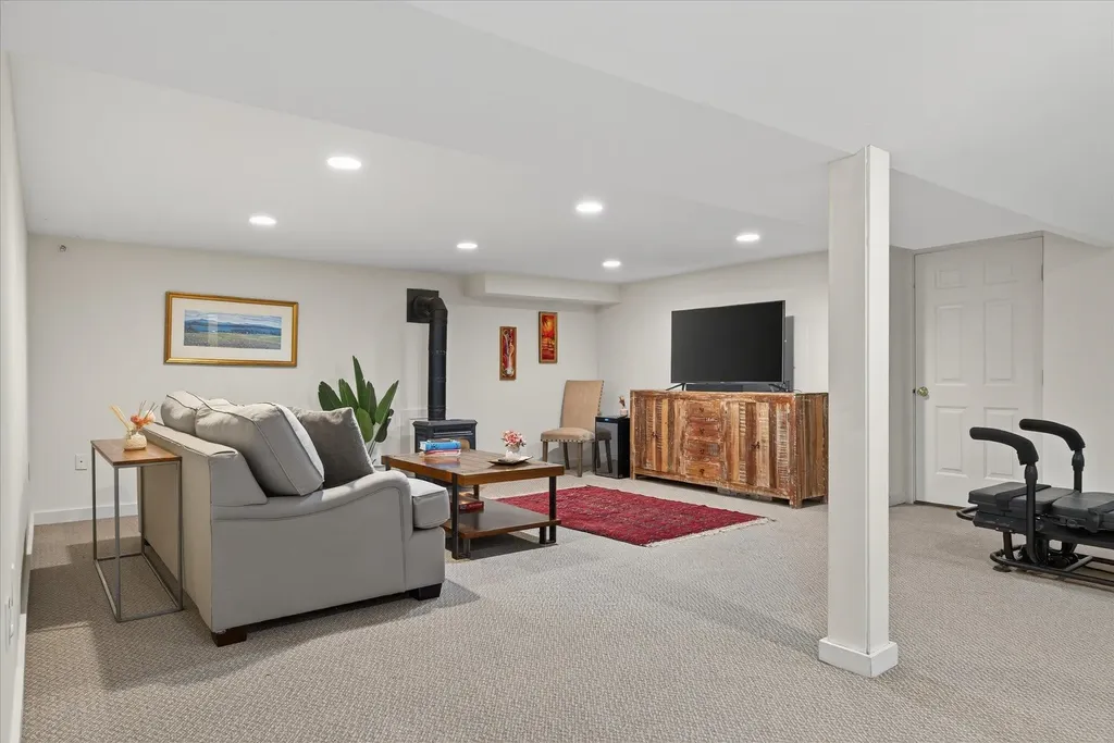 833 Shaw Mansion Road Waterbury VT 05677