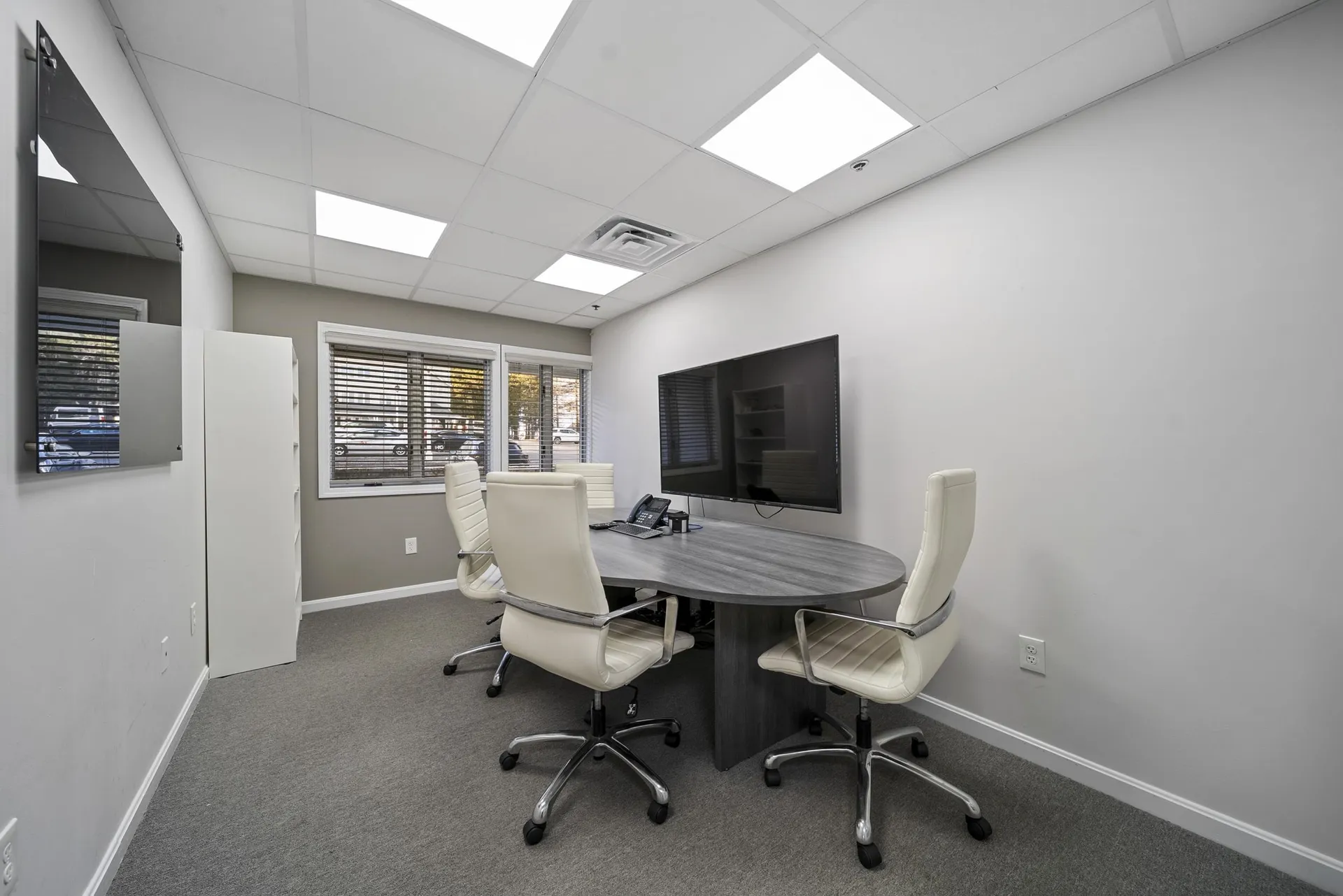 75 Gilcreast Road Londonderry NH 03053