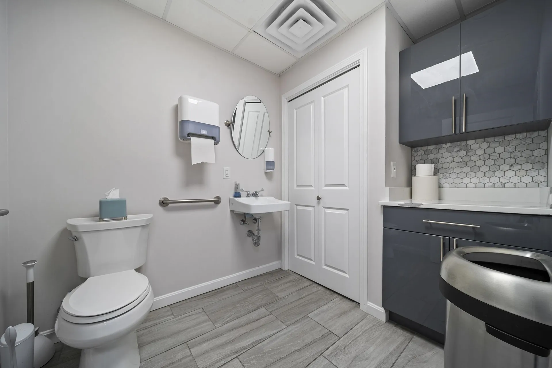 75 Gilcreast Road Londonderry NH 03053