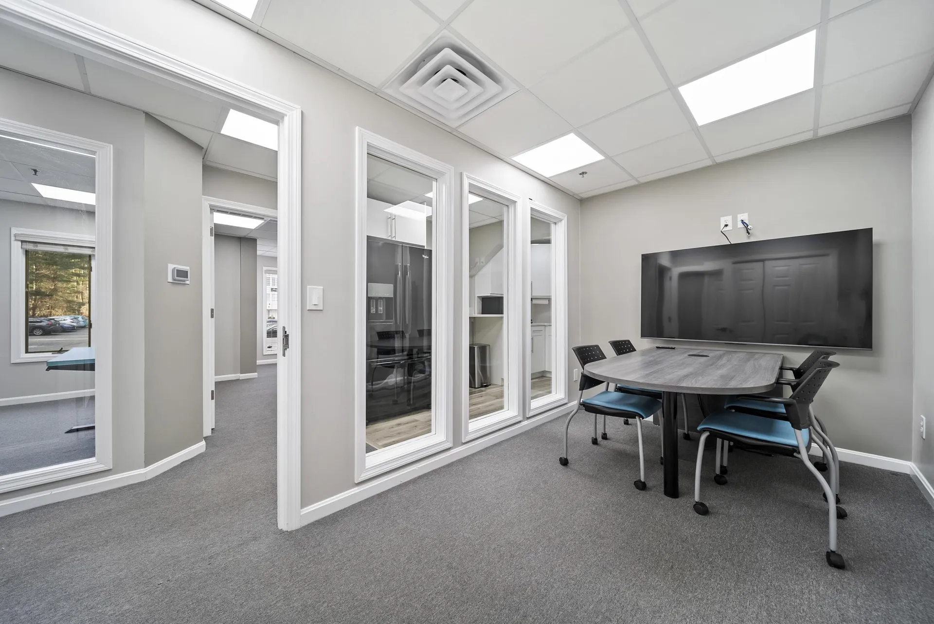 75 Gilcreast Road Londonderry NH 03053