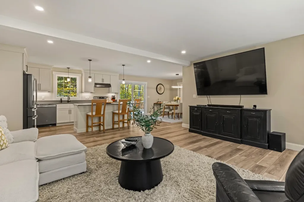 38 Laurel Lane Somersworth NH 03878