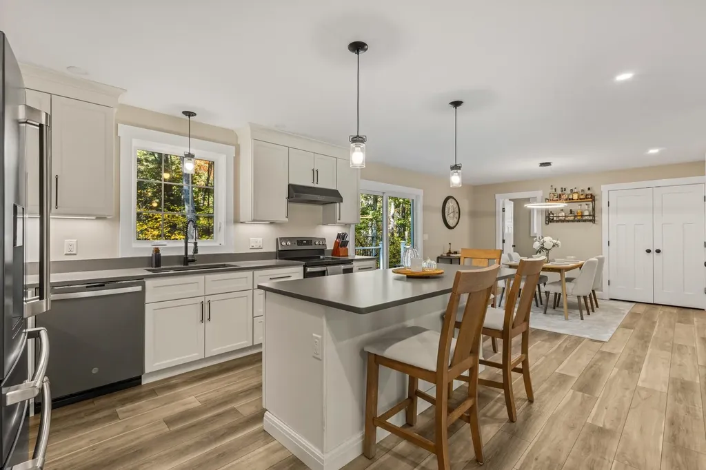 38 Laurel Lane Somersworth NH 03878