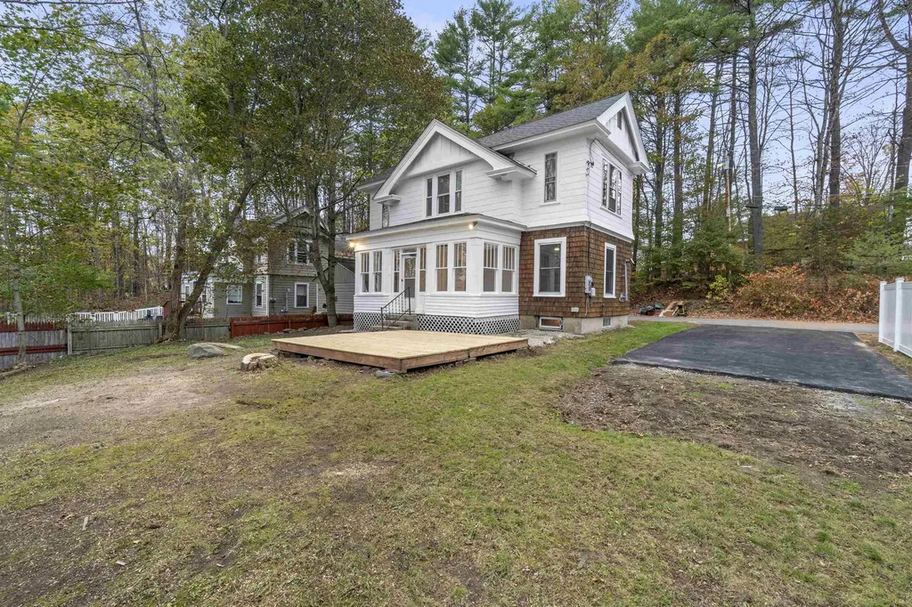 84 Sargent Lane Newport NH 03773