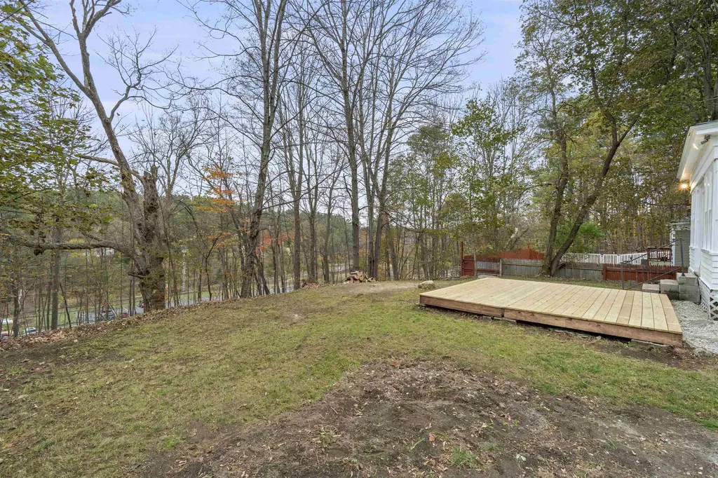 84 Sargent Lane Newport NH 03773