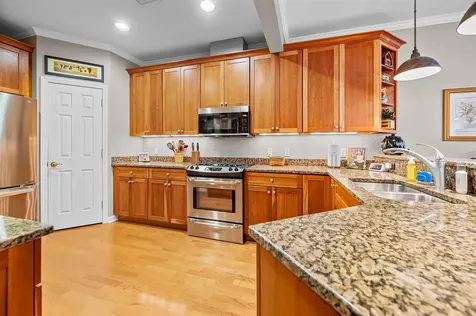 71 Hummingbird Lane South Burlington VT 05403