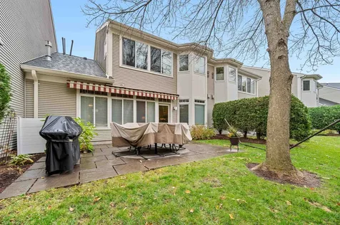 71 Hummingbird Lane South Burlington VT 05403