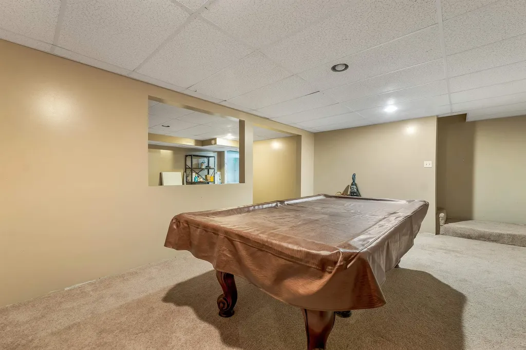 30 Del's Way Weare NH 03281