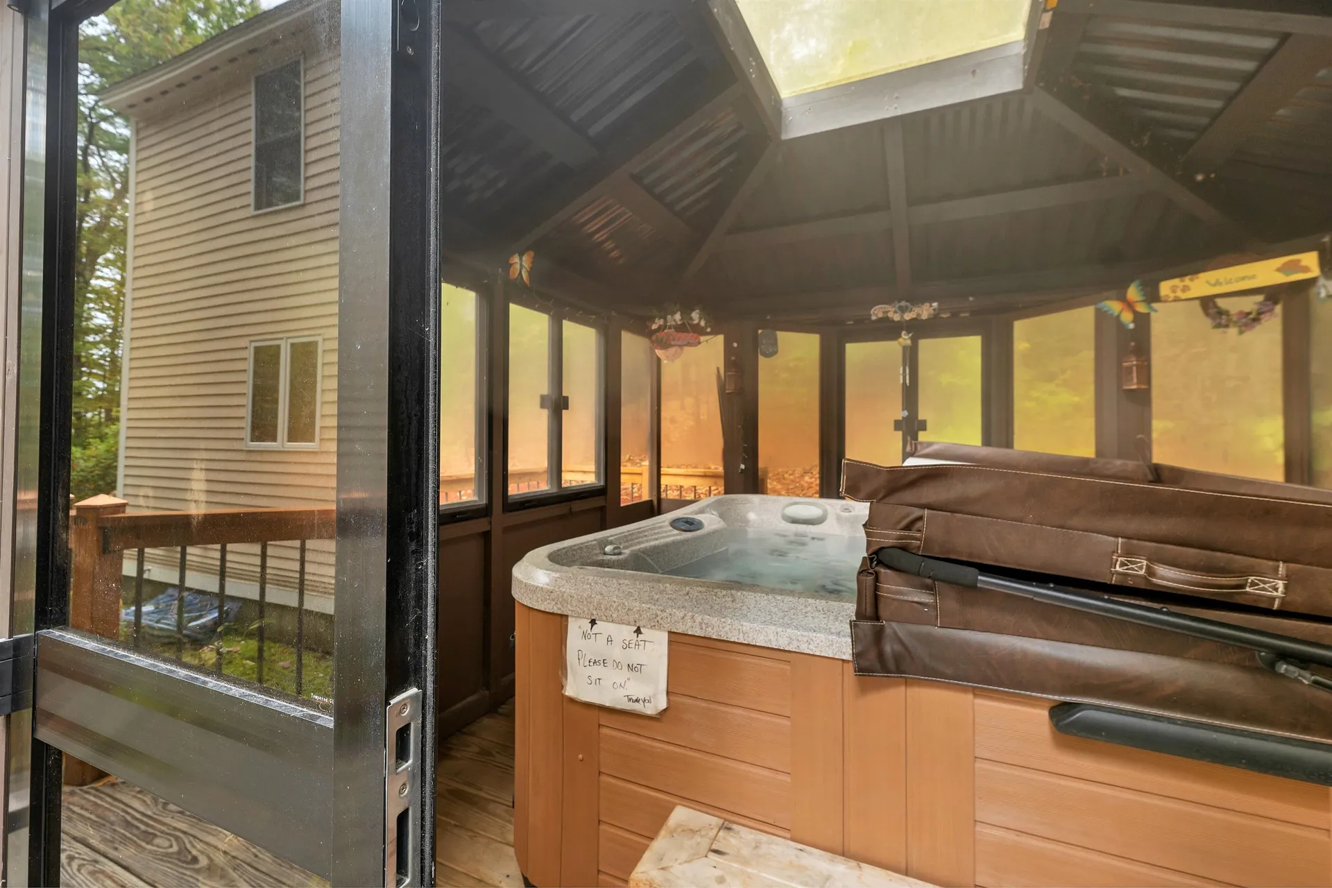 30 Del's Way Weare NH 03281