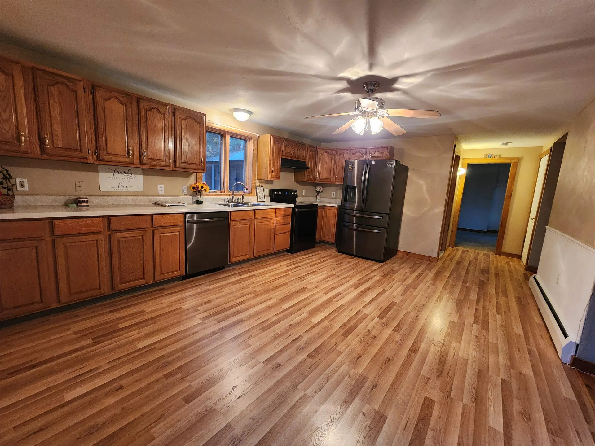 30 Del's Way Weare NH 03281