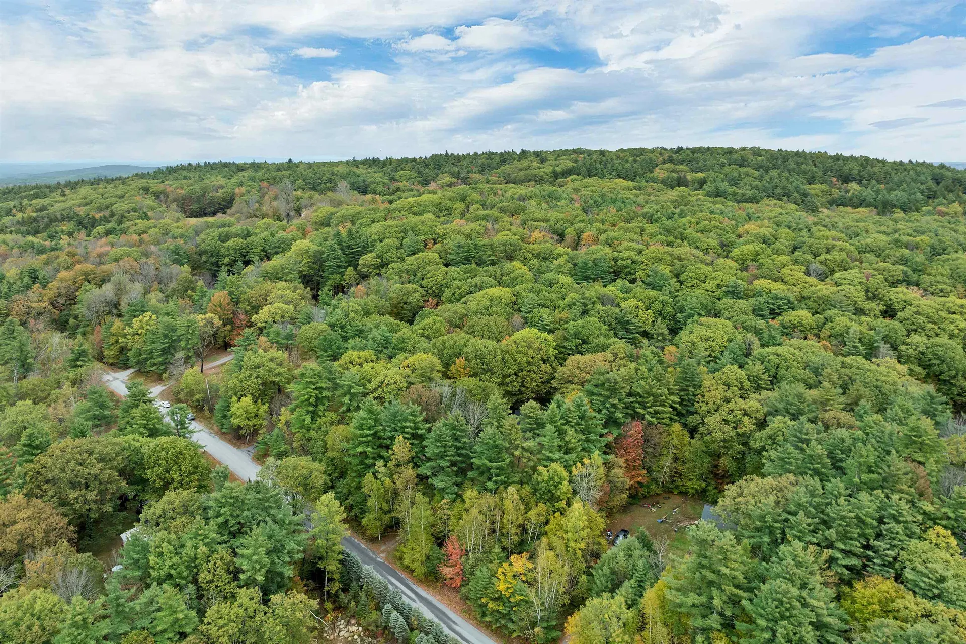 30 Del's Way Weare NH 03281