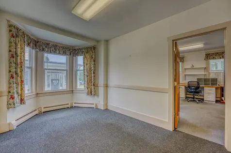 134 Cottage Street Littleton NH 03561