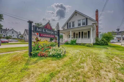 134 Cottage Street Littleton NH 03561