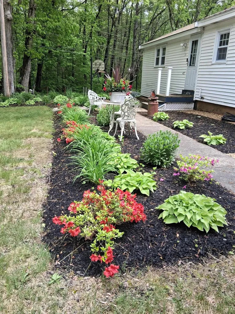 43 Maple Avenue Newton NH 03858