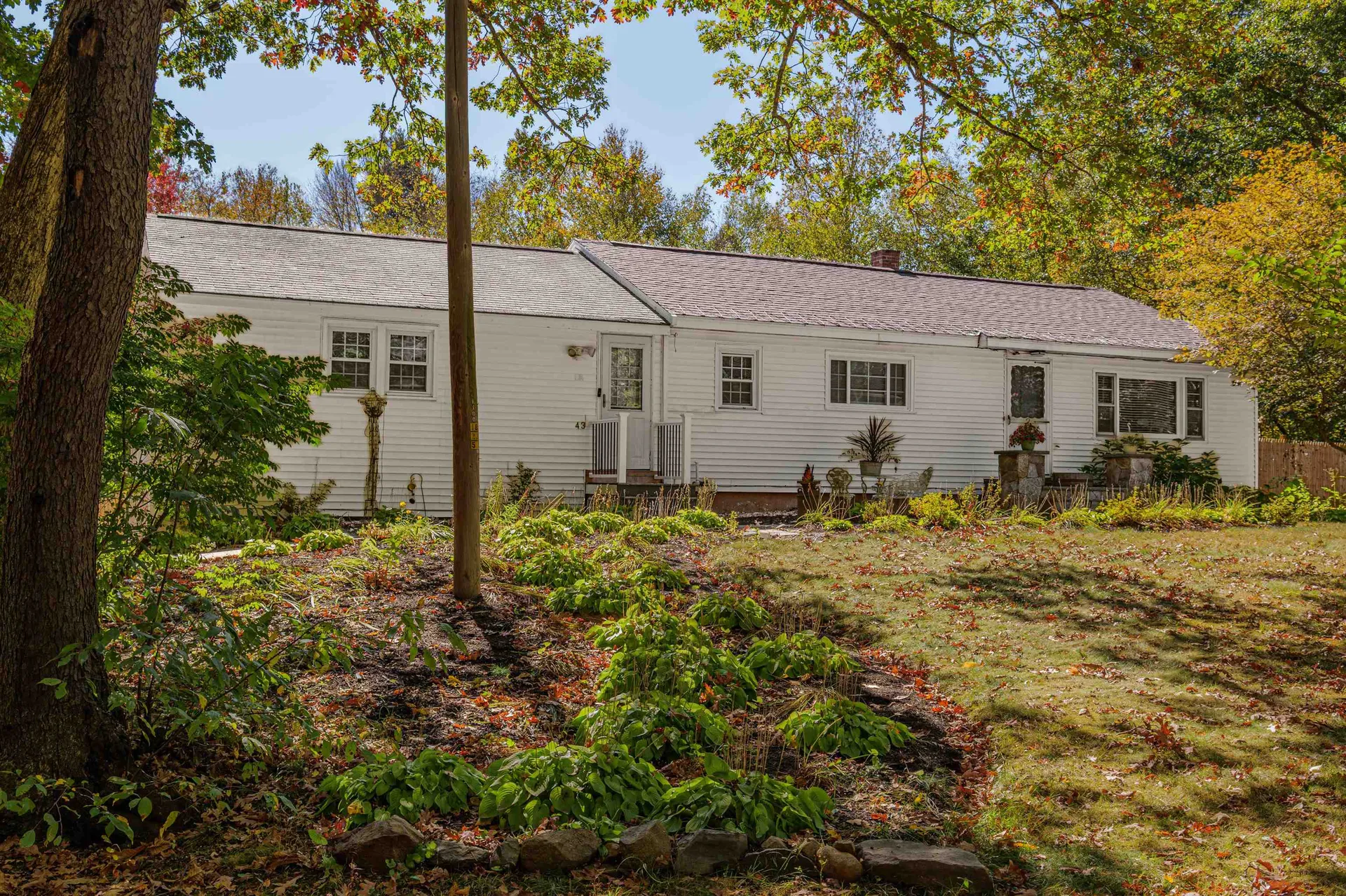 43 Maple Avenue Newton NH 03858