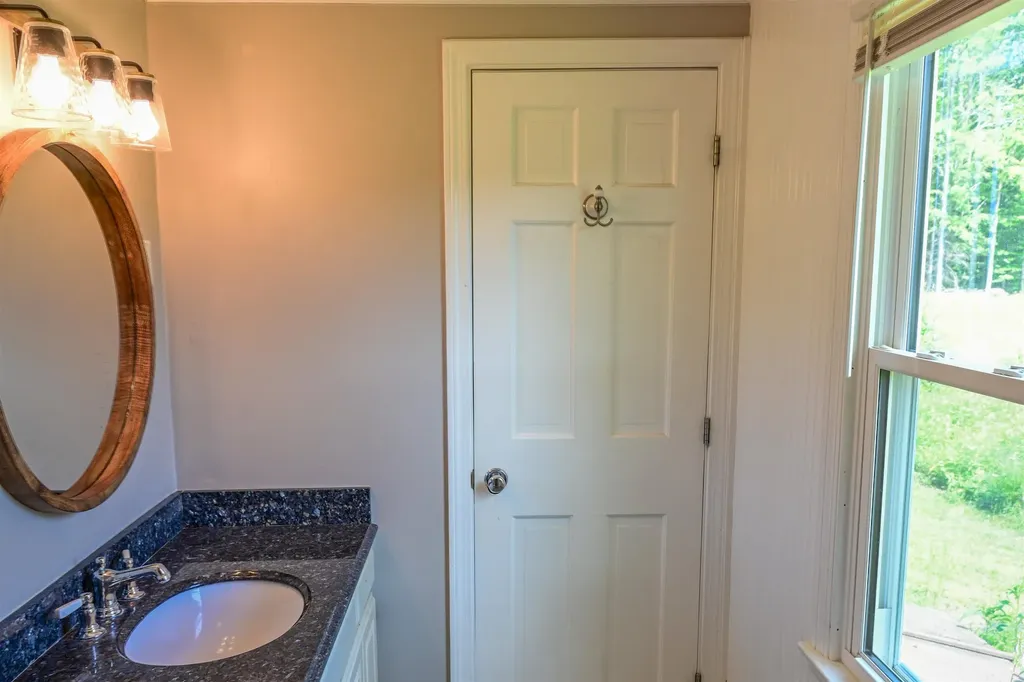 55 Hollow Hill Road Tamworth NH 03886