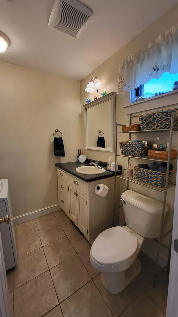 196 East Main Street Conway NH 03818