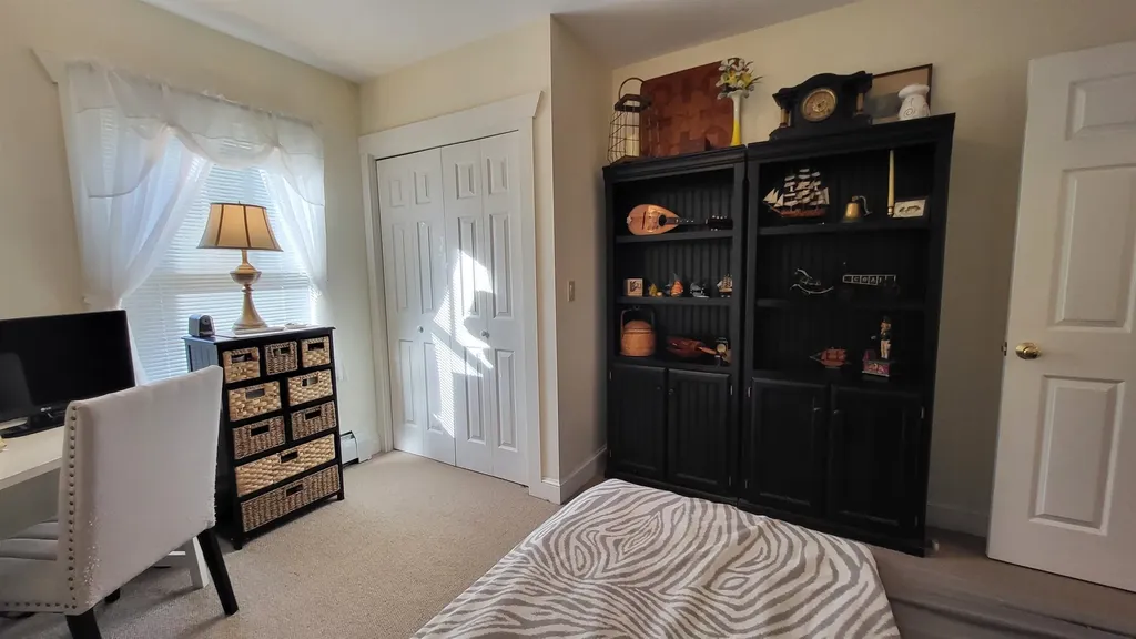 196 East Main Street Conway NH 03818