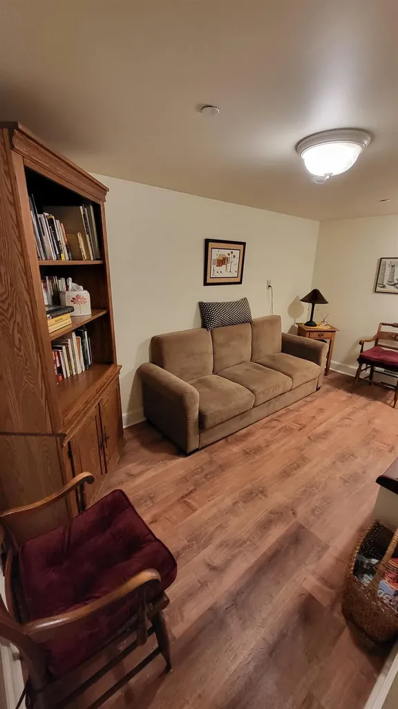 196 East Main Street Conway NH 03818