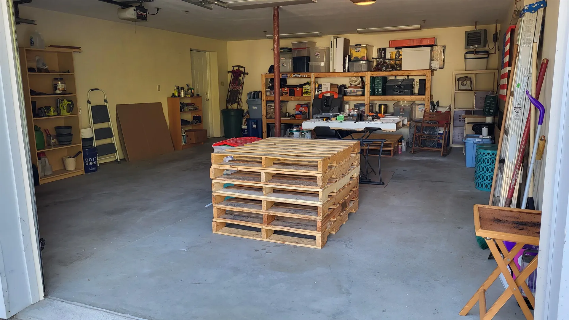 196 East Main Street Conway NH 03818