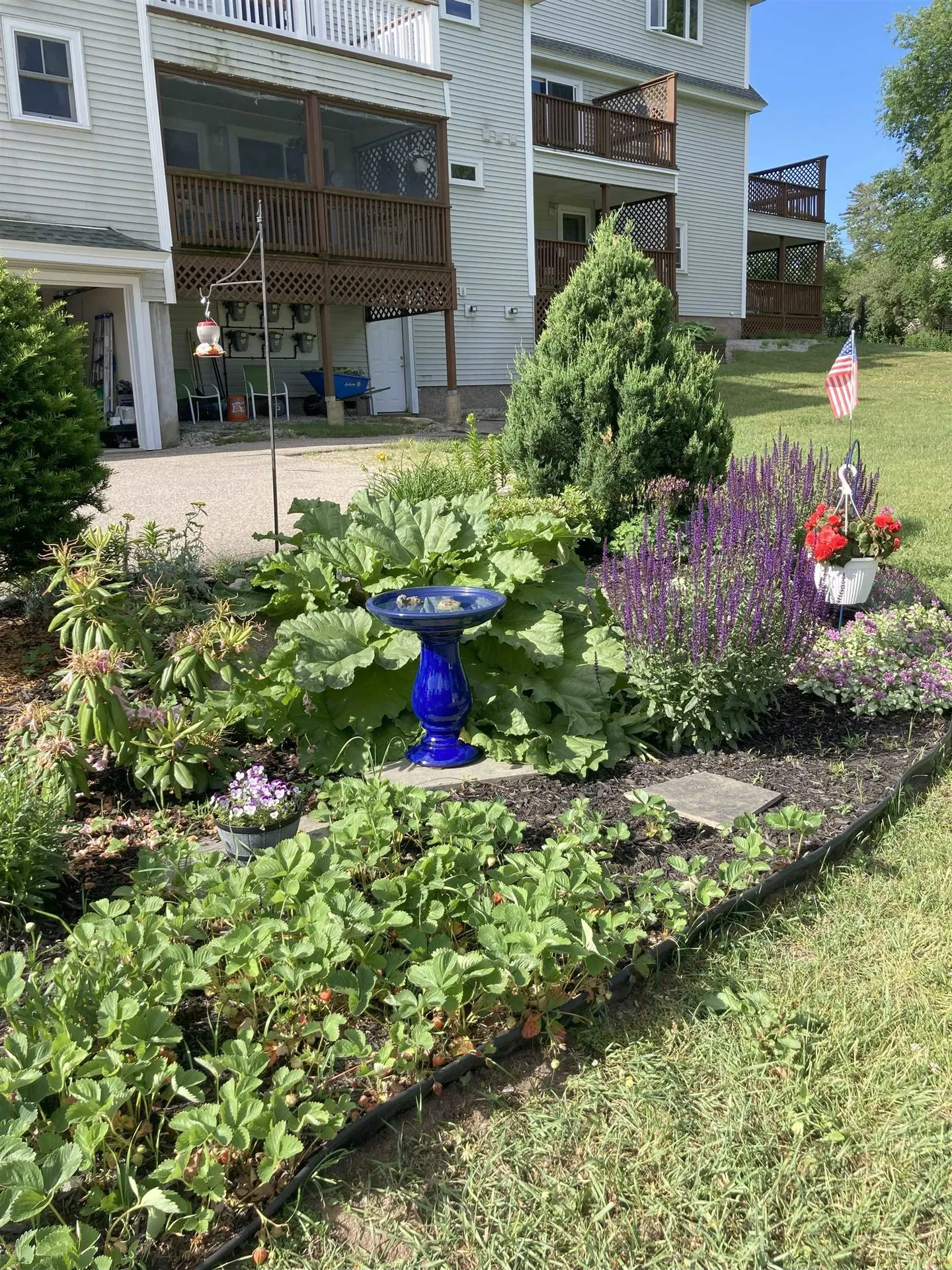 196 East Main Street Conway NH 03818